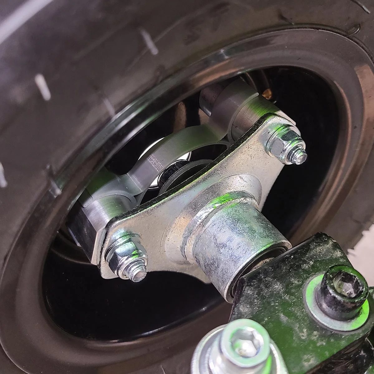 Razor Dirt Quad Wheel Spacers - Image 7